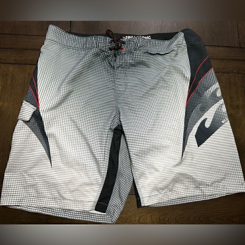 Billabong Originals Mens Size 42 Board Shorts